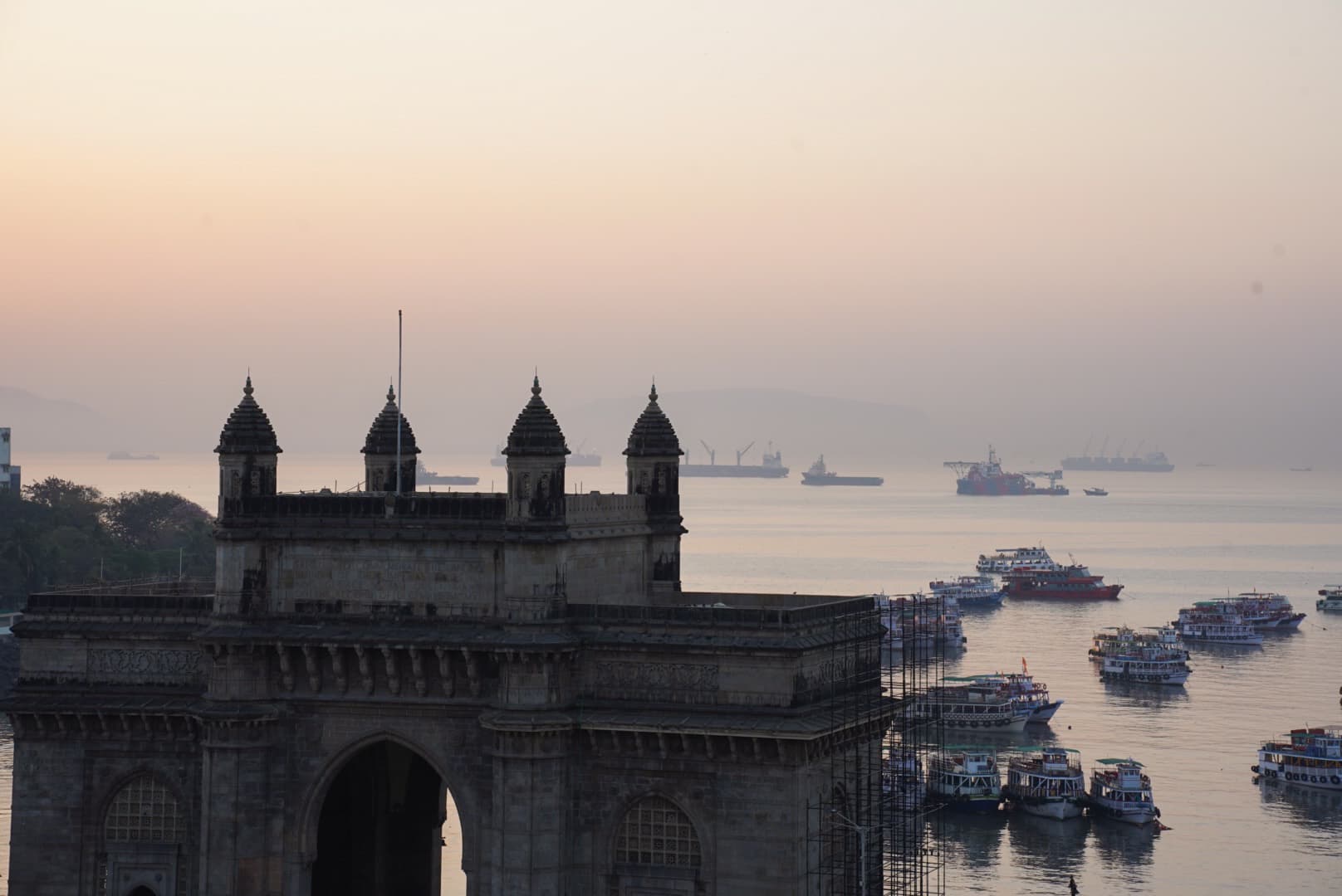 gatewayOfIndia.jpg
